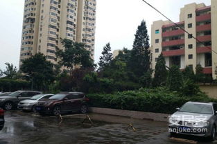 新华街七里优点 不足,新华街七里怎么样,新华街七里周边房产中介经纪人评价