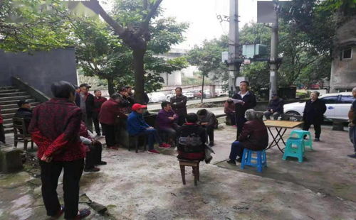 把实事办到群众心坎里 九龙坡区中梁山街道华岩新村社区深入推进 我为群众办实事 实践活动